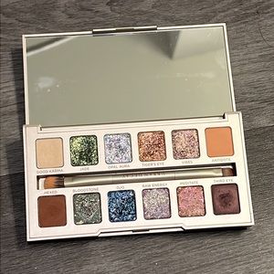 Urban Decay Stoned Vibes palette